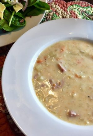 Slow Cooker Ham and Cheese Soup