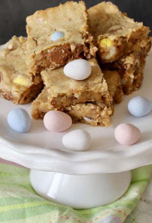 cadbury egg Blondies